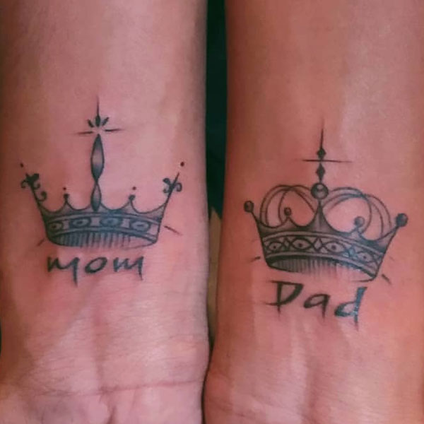 Mom Dad with king queen crown small tattoo for hand