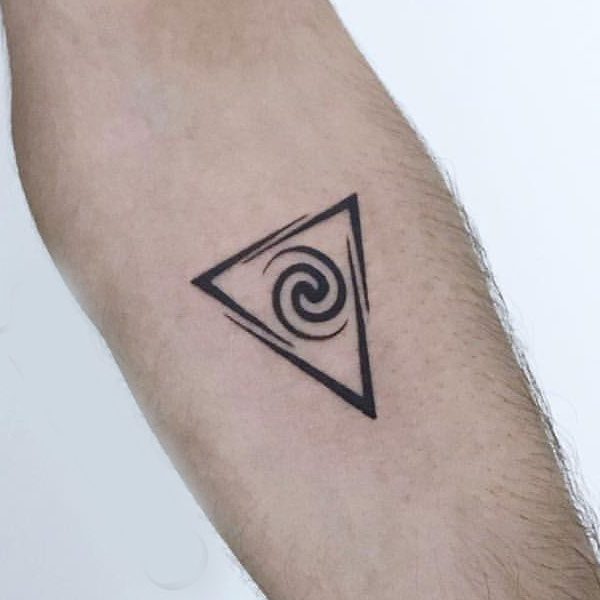 Tiny triangle illusion small tattoo