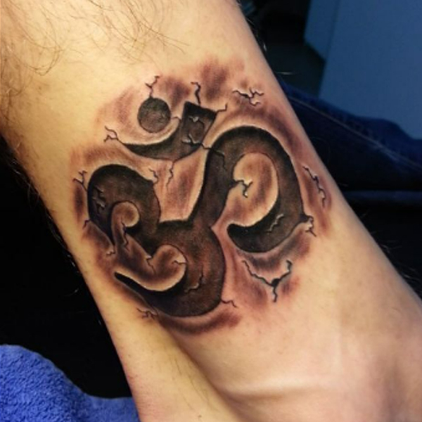 Awesome 3D om tattoo 