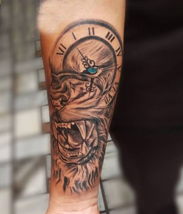 Fantastic half-clock and lion tattoo design