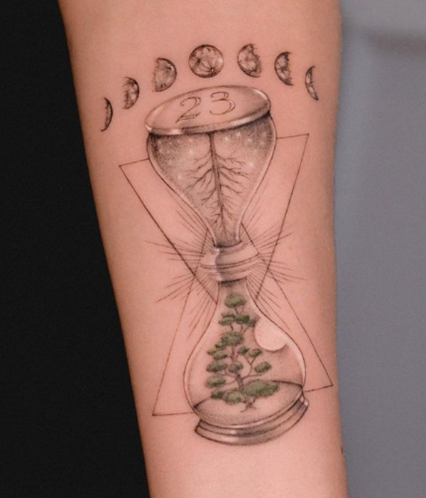 Creatively customized hourglass, nature, and phases of the moon